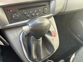 Renault Scenic 1.6 16V MPV  Benzine 1.598cc 82kW (111pk) FWD picture 13