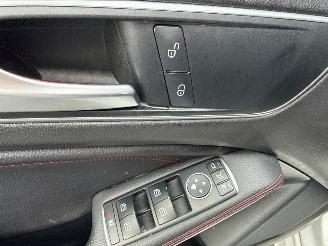 Mercedes A-klasse 2.2 A-200 CDI, A-200d 16V Hatchback  Diesel 2.143cc 100kW (136pk) FWD picture 20