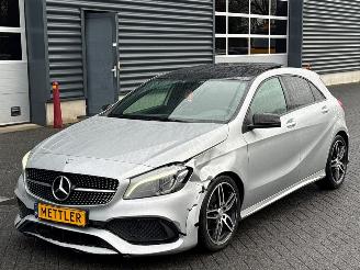 Schadeauto Mercedes A-klasse 2.2 A-200 CDI, A-200d 16V Hatchback  Diesel 2.143cc 100kW (136pk) FWD 2015/10