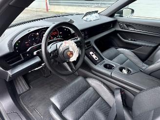 Porsche Taycan 79/84 kWh Sedan 4Dr Elektrisch 280 (381pk) picture 13