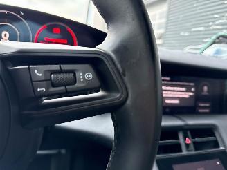 Porsche Taycan 79/84 kWh Sedan 4Dr Elektrisch 280 (381pk) picture 19