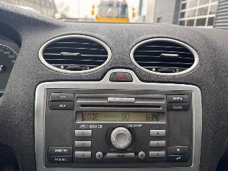 Ford Focus 1.6 16V Hatchback  Benzine 1.596cc 74kW (101pk) FWD picture 15