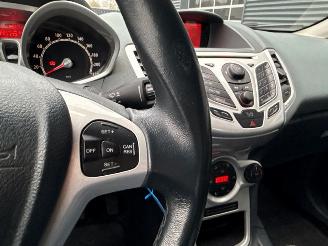 Ford Fiesta 1.4 16V Hatchback  Benzine 1.388cc 71kW (97pk) FWD picture 15