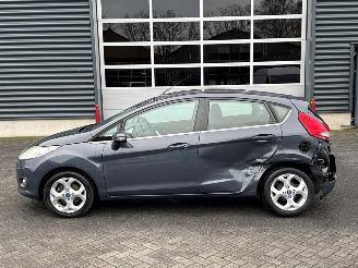 Ford Fiesta 1.4 16V Hatchback  Benzine 1.388cc 71kW (97pk) FWD picture 2