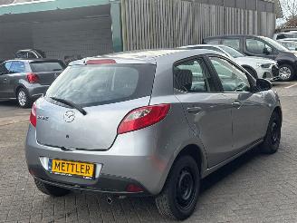 Mazda 2 1.3 16V S-VT Hatchback  Benzine 1.349cc 55kW (75pk) FWD picture 5