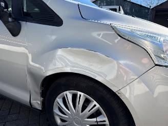 Ford B-Max 1.0 EcoBoost 12V 100 MPV  Benzine 999cc 74kW (101pk) FWD picture 25