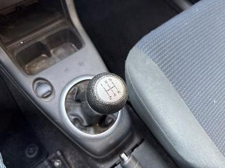 Suzuki Swift 1.3 VVT 16V Hatchback  Benzine 1.328cc 68kW (92pk) FWD picture 16