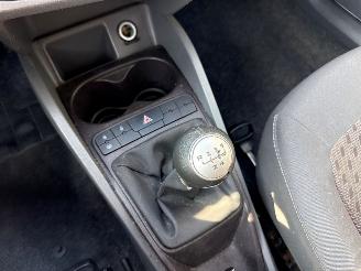 Seat Ibiza 1.2 12V Hatchback 4Dr Benzine 1.198cc 44kW (60pk) FWD picture 18