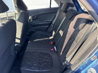 Kia Picanto 1.0 12V Hatchback  Benzine 998cc 49kW (67pk) FWD picture 9