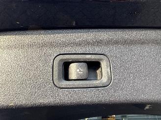 Mercedes GLE 350 e AMG  2.0 16V 4-Matic SUV  Elektrisch Benzine 1.991cc 245kW (333pk) 4x4 picture 26