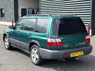 Subaru Forester 2.0 16V X SUV picture 3