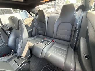 Mercedes E-klasse E-350 CGI V6 24V Coupe 2Dr Benzine 3.498cc 215kW (292pk) RWD picture 10