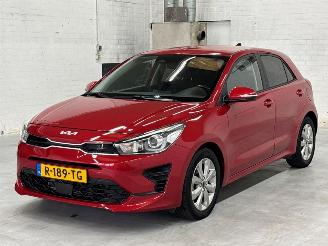 Unfallwagen Kia Rio 1.0i T-GDi 100 12V Hatchback  Benzine 998cc 74kW (101pk) FWD 2022/11
