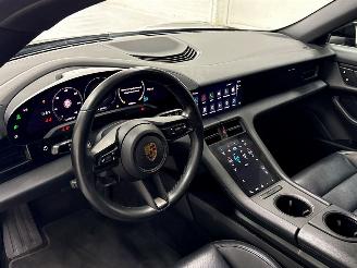 Porsche Taycan  picture 15