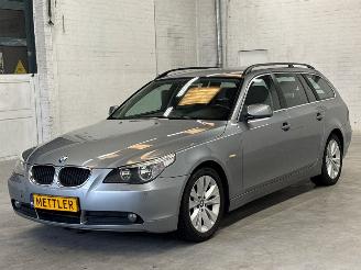 skadebil auto BMW 5-serie 523i 24V Combi/o  Benzine 2.497cc 130kW (177pk) RWD 2006/1