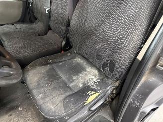 Renault Trafic 1.6 dCi 120 Twin Turbo picture 18