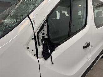 Renault Trafic Passenger 9 pers 2.0 dCi 16V 110 Bus  Diesel 1.995cc 81kW (110pk) FWD picture 29
