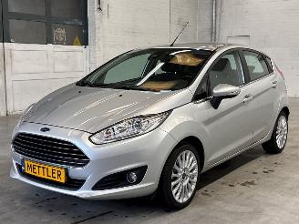 skadebil auto Ford Fiesta 1.0 EcoBoost 12V 100 Hatchback  Benzine 998cc 74kW (101pk) FWD 2014/1