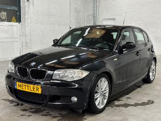 krockskadad bil auto BMW 1-serie 116i 1.6 16V Hatchback 4Dr Benzine 1.596cc 85kW (116pk) RWD 2006/9