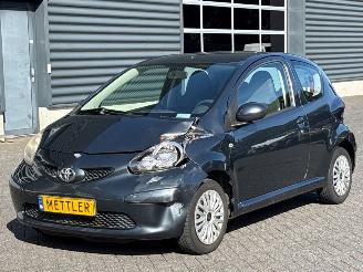 Avarii autoturisme Toyota Aygo 1.0 12V VVT-i Hatchback  Benzine 998cc 50kW (68pk) FWD 2006/3