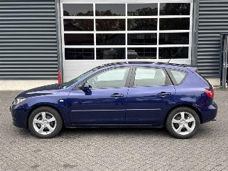 Mazda 3 1.6i 16V Hatchback  Benzine 1.598cc 77kW (105pk) FWD picture 2