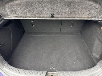 Mazda 3 1.6i 16V Hatchback  Benzine 1.598cc 77kW (105pk) FWD picture 24