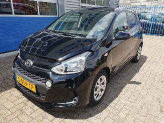 Avarii autoturisme Hyundai I-10 1.0i Comfort 2019/12