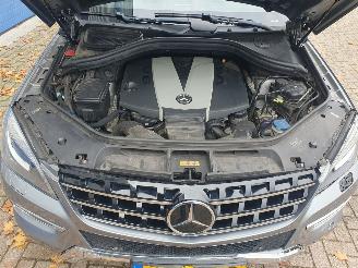 Mercedes ML 350 Bluetec automaat picture 11