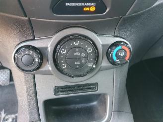 Ford Fiesta 1.25 picture 19