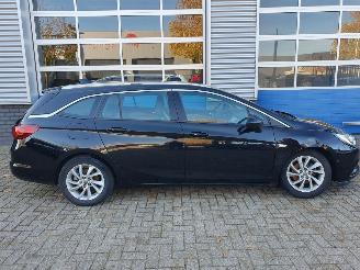 Opel Astra SPORTS TOURER+ 1.6 CDTI Innovation picture 6