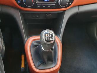 Hyundai I-10 1.0i i-Motion Comfort picture 19