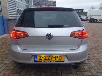 Volkswagen Golf 1.4 TSI ACT Connected Series picture 5