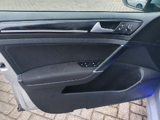 Volkswagen Golf 1.4 TSI ACT Connected Series picture 11