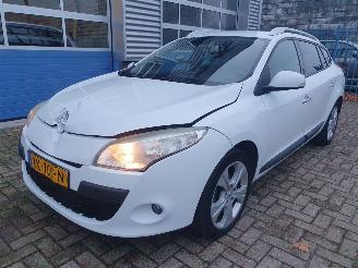 Avarii autoturisme Renault Mégane estate 1.4 TCe Dynamique 2010/9