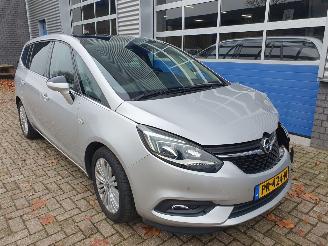 Opel Zafira TOURER 1.4 Turbo Business Executive Automaat picture 7