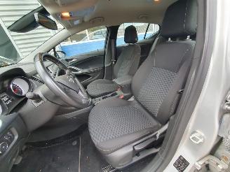 Opel Astra ASTRA 1.2 turbo 81kW picture 13