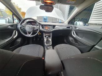 Opel Astra ASTRA 1.2 turbo 81kW picture 14