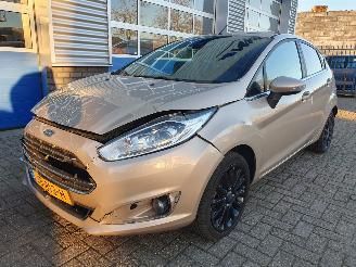Vaurioauto  passenger cars Ford Fiesta 1.0 EcoBoost Titanium 2016/1