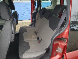 Ford Tourneo Courier 1.0 Titanium picture 26