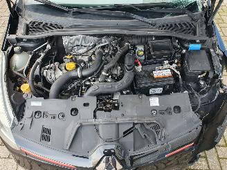 Renault Clio 0.9 TCe Expression picture 9