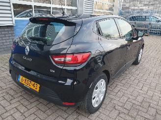 Renault Clio 0.9 TCe Expression picture 5