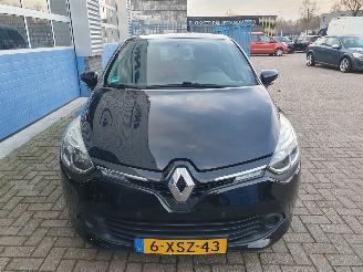 Renault Clio 0.9 TCe Expression picture 8