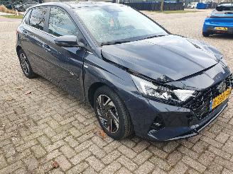 Hyundai I-20 1.0 T-GDI Premium Hybrid picture 7