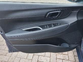 Hyundai I-20 1.0 T-GDI Premium Hybrid picture 11