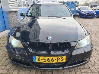 BMW 3-serie Touring 320i picture 9
