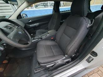 Volvo C-30 1.6 Kinetic picture 11