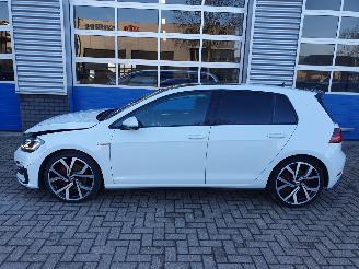 Volkswagen Golf 2.0 TSI GTI Performance Business Automaat picture 2
