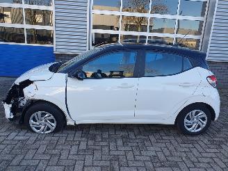 Hyundai I-10 1.0 comfort picture 3