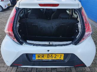 Toyota Aygo 1.0 VVT-i x-fun picture 4