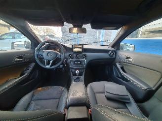Mercedes A-klasse 180 CDI Edition Navigatie 4U3 picture 13